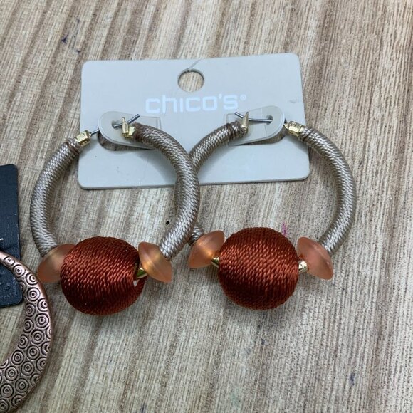 Chico's NWT Hoop Bundle Earrings - Picture 2 of 4